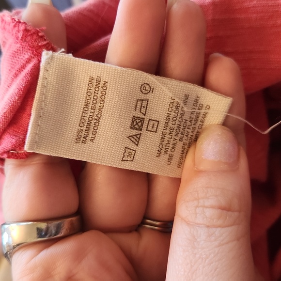 FREE PEOPLE red cotton cut out blouse S - Picture 7 of 7